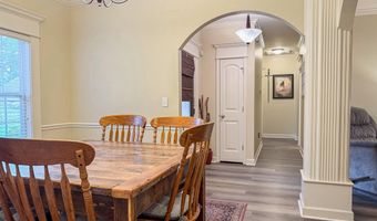 105 Valderrama Dr, Benton, AR 72015