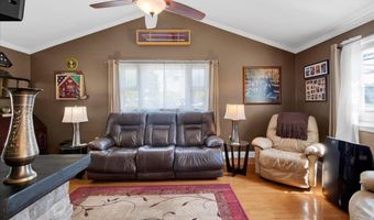 1688 North Ave, Burlington, VT 05408