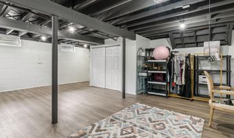 996 WHITNEY Ln, Ambler, PA 19002