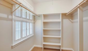 27 Buttonwood Rd, Bedford, NH 03110