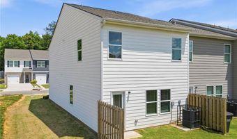 157 Village Green Dr, Adairsville, GA 30103