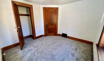 987 Whittier Ave, Akron, OH 44320