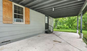 600 Shelton Ave, Ava, MO 65608