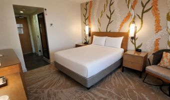 410 Atkinson Dr 1252, Honolulu, HI 96814