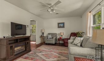 21 Mount Carmel Dr 149, Asheville, NC 28806