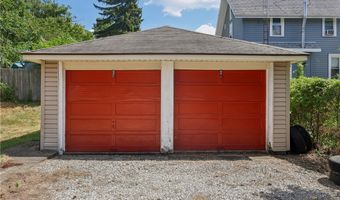 2253 East Ave, Akron, OH 44314