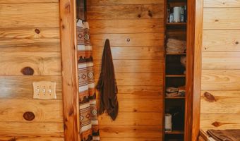 646 SCHOOL St, Amity, AR 71921