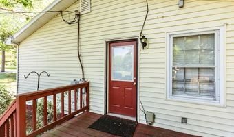 205 Lombardy St, Appomattox, VA 24522