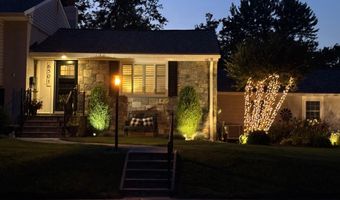 6501 STONEHAM Rd, Bethesda, MD 20817