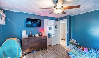 18 Allison Ct, East Providence, RI 02915