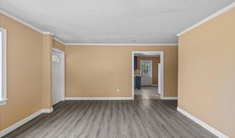 1330 E Hanrahan Rd, Ayden, NC 28513
