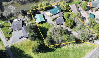 1008 WINCHUCK RIVER Rd, Brookings, OR 97415