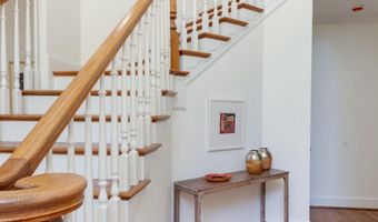 7009 PERSIMMON TREE Rd, Bethesda, MD 20817