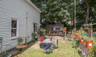 30 S Park St, Bangor, ME 04401