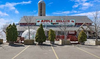7039 OAKMONT Rd, Mt. Pleasant, WI 53403