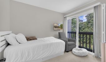 1223 N QUINN St, Arlington, VA 22209