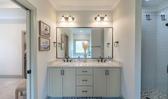 1902 Pebblewood E, Adel, GA 31620