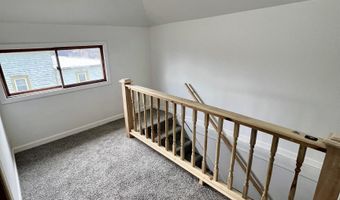 526 Hannah Ave, Alma, MI 48801