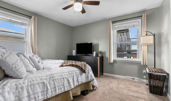 1120 E LAYTON Ave, Appleton, WI 54915