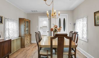 324 E End Ave, Belford, NJ 07718