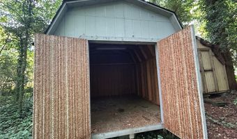 231 Lake Forest Dr, Acworth, GA 30102