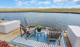 265 Cypress Dr, Bayville, NJ 08721