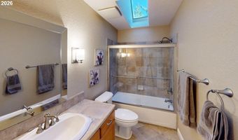 99290 OVERLOOK Rd, Brookings, OR 97415