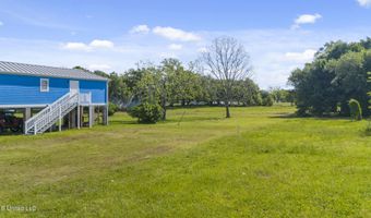 124 Cedar St, Biloxi, MS 39530