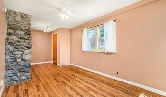 116 Central Ave, Ayer, MA 01432
