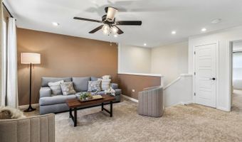 8 Liam Ct, Algonquin, IL 60102
