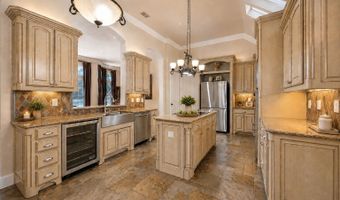 3785 Park Pl, Addison, TX 75001