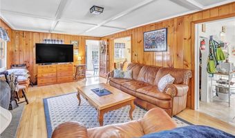 39 Cedar Dr, Danbury, CT 06811