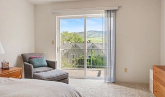 444 Lori Ln, Ashland, OR 97520
