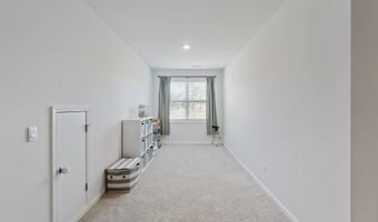 6015 Thicket Ln, Boiling Springs, SC 29316