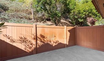 4059 Yankee Dr, Agoura Hills, CA 91301