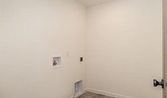 6730 Snowy Owl Ln, Affton, MO 63123