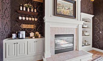 14971 Fairmount Rd, Basehor, KS 66007