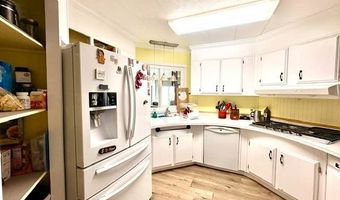 1202 Borden Rd 111, Escondido, CA 92026