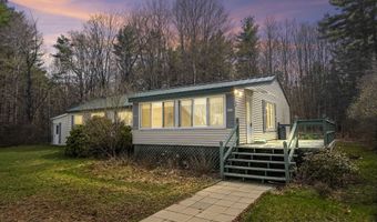 991 Oakland Rd, Belgrade, ME 04917