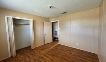 806 N 10th St, Alpine, TX 79830
