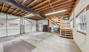 3724 2ND St S, Arlington, VA 22204