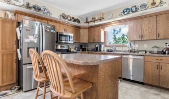 1286 Westbrook Cir, Alexandria, MN 56308