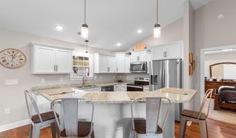 3753 Edwards Rd, Aynor, SC 29511