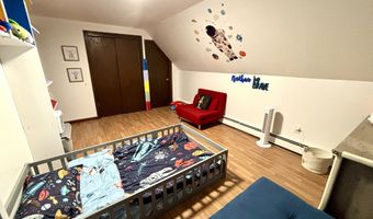 112 Ambler Rd, Bristol, CT 06010