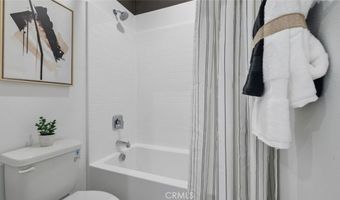 756 Edward Scholle Dr, Camarillo, CA 93010