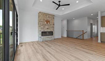 1112 2nd St NE, Altoona, IA 50009