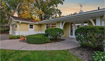 1102 Benton St, Anoka, MN 55303