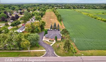 3741 Tittabawassee, Saginaw, MI 48604