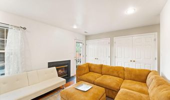 21071 MOSSY GLEN Ter, Ashburn, VA 20147