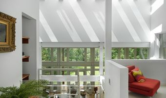 103 Long View Dr, Becket, MA 01223